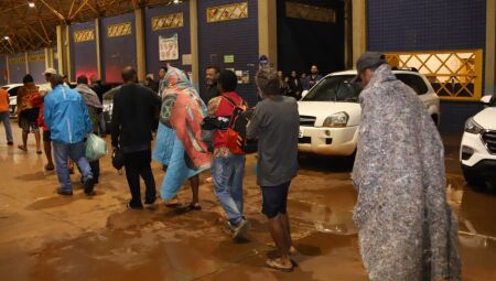 Sensa&ccedil;&atilde;o t&eacute;rmica de -3,2&deg;C leva 90 pessoas para abrigo emergencial em Campo Grande