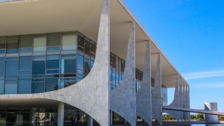 Caso o USTR conclua que h&aacute; problemas relevantes, poder&aacute; recomendar restri&ccedil;&otilde;es comerciais