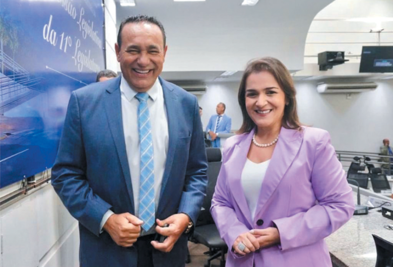 Encontro de poderosos o presidente da Câmara, Carlão, e a nossa prefeita, Adriane Lopes