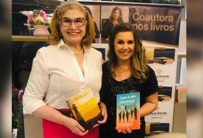 A elegante Wilma Senne e a empresária (leia-se RU Uniformes); palestrante e escritora Juliana Aranda em dia de lançamento de livros escritos por ela que são sucessos no Brasil e Europa. É prata da casa brilhando pelo mundo! Parabéns