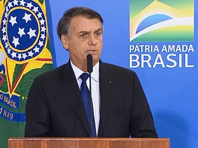 Bolsonaro Assina Decreto Que Muda As Regras De Aquisição E Uso De Armas ...