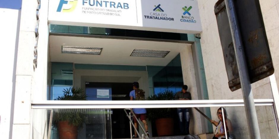 Funtrab tem 1.288 vagas de emprego para esta terça na Capital