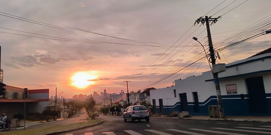 Sol aparece com intensidade em Campo Grande