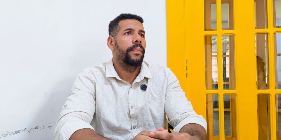 Professor Washington tenta digerir toda a situação vivida