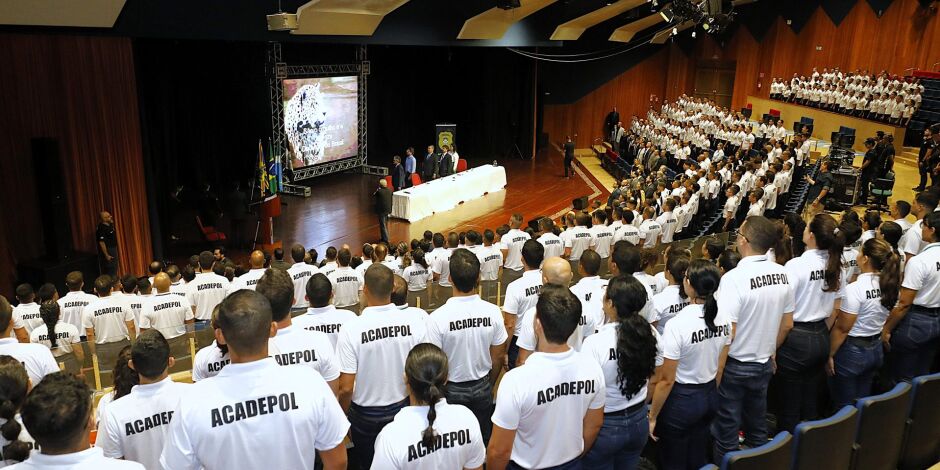 Curso ser&aacute; para 472 alunos