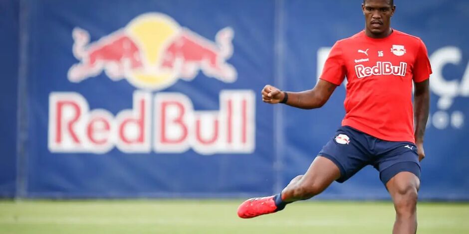 Falas machistas custaram caro ao zagueiro do Bragantino