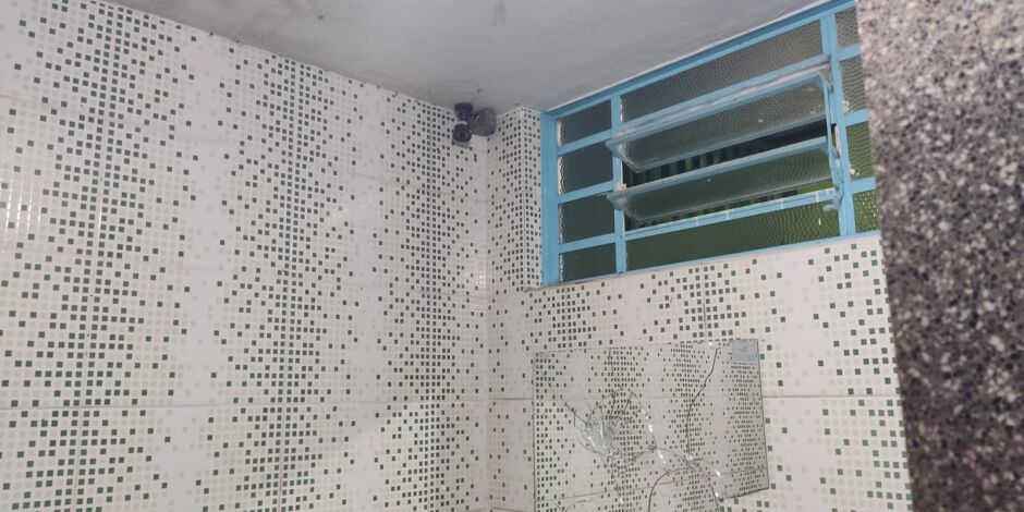 C&acirc;mera estaria sem funcionar h&aacute; seis anos, garante escola