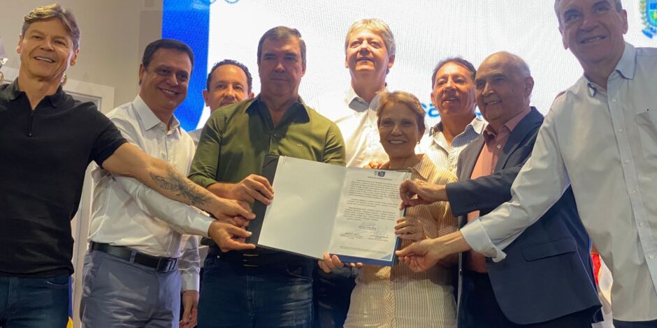 Governador Eduardo Riedel assina prorroga&ccedil;&atilde;o de isen&ccedil;&otilde;es fiscais