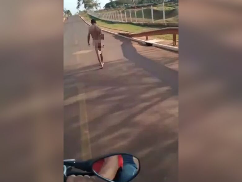 JD TV Homem é visto andando nu em Ponta Porã JD Notícias