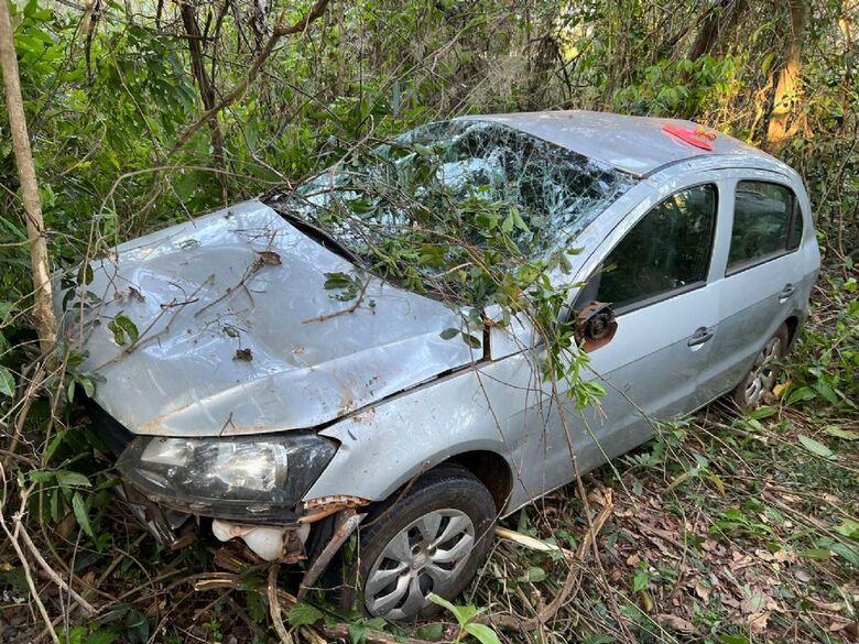 Carro dentro do apê