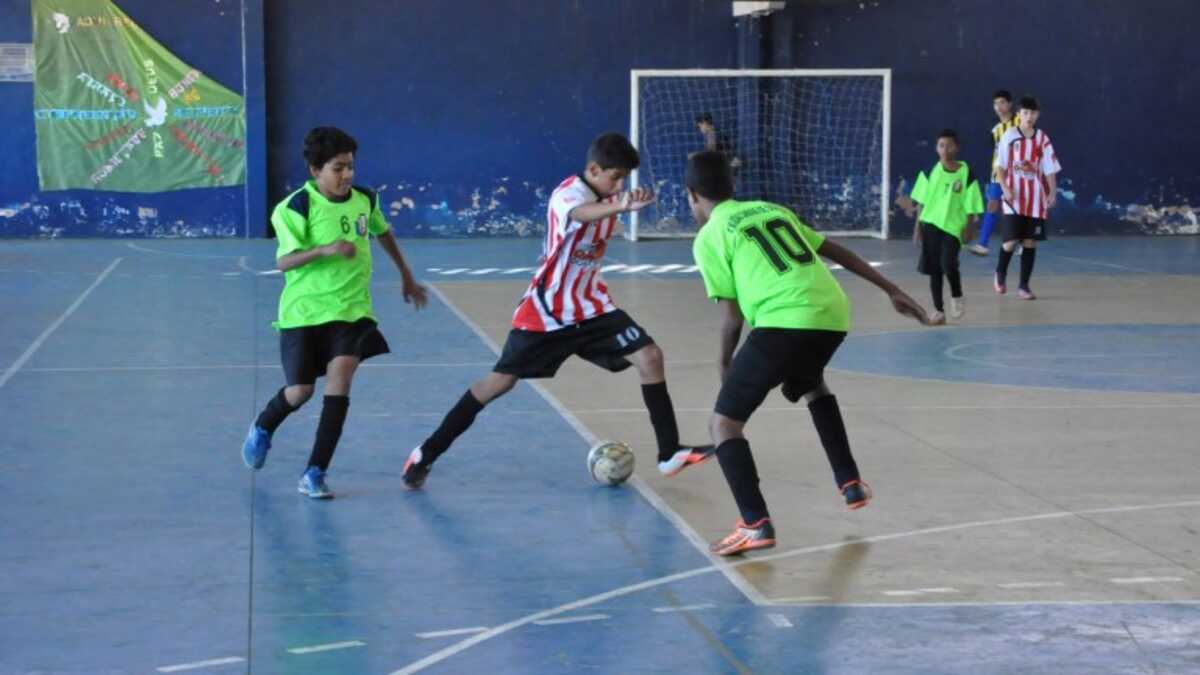 Prefeitura Municipal de Pompéu - Campeonato Infantil de Futsal e o  Campeonato de Bairros