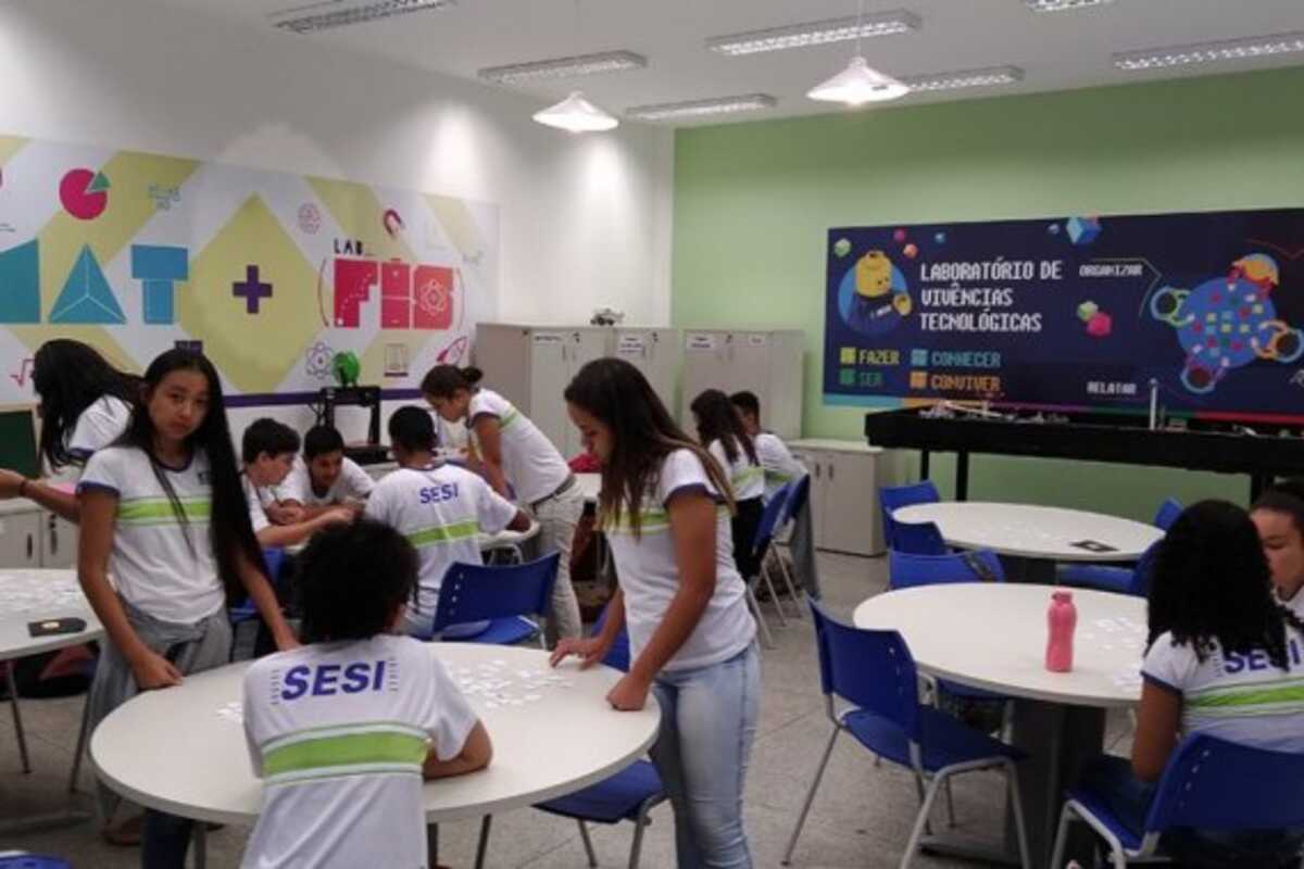 Matemática e games: estudantes da Escola do SESI de Naviraí