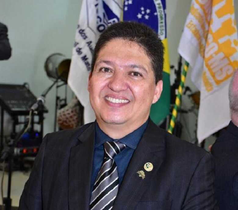 Cloves Silva é diretor da Federação Nacional do Fisco Estadual e Distrital
