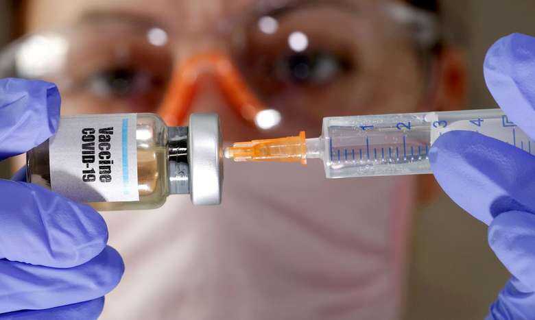 Na sexta-feira (26), o país bateu recorde de aplicações com 1.041.226 de doses.