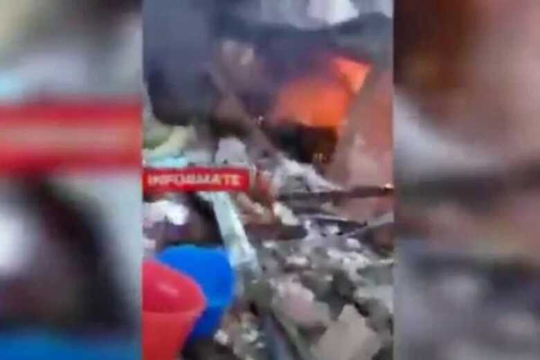 Avião da Força Área Boliviana cai e mata uma pessoa