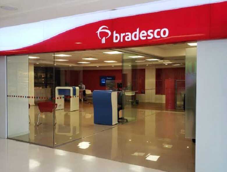 Banco Bradesco possui 17 processos