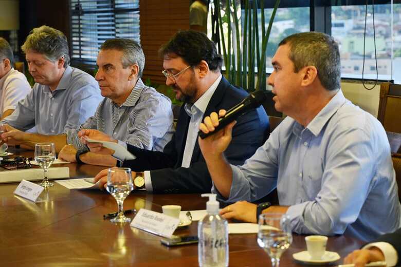 Jaime Verruck, Paulo Corr&ecirc;a, S&eacute;rgio Longen e Eduardo Riedel devem participar da reuni&atilde;o