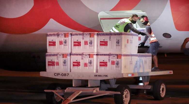 Chegada dos imunizantes no Aeroporto Internacional de Campo Grande