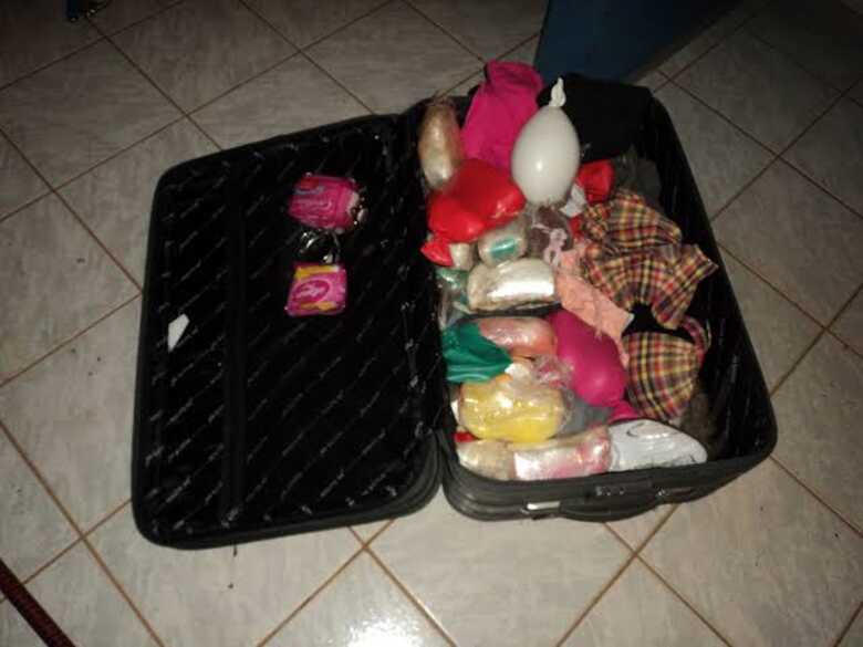 Foram encontrados 10 tablets da droga