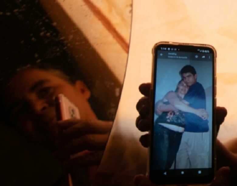 Zilda Maria conta que família está sendo ameaçada e que muitos parentes passaram mal após a notícia da morte de Lázaro