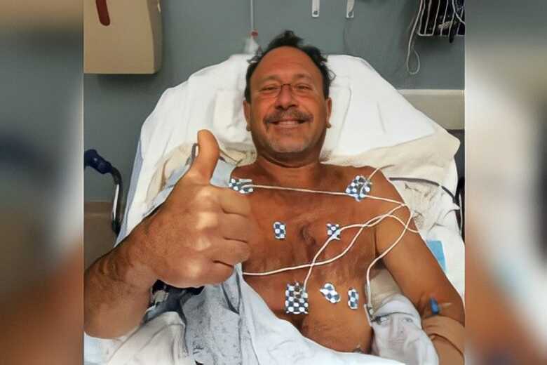 Michael Packard no Hospital Cape Cod em Hyannis, Massachusetts