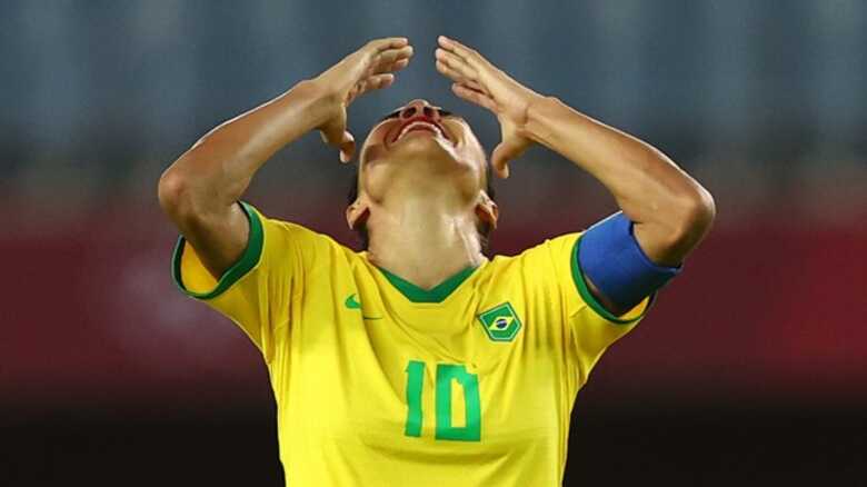 Marta lamenta elimina&ccedil;&atilde;o do Brasil