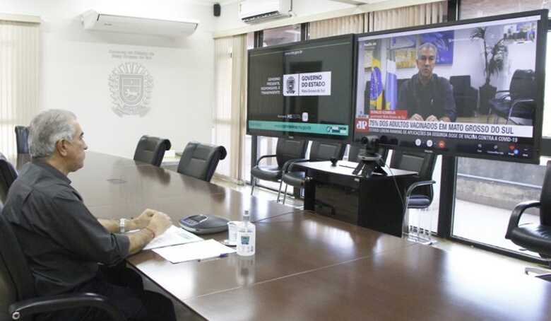 Inc&ecirc;ndios no Pantanal foi um dos assuntos abordados em entrevista