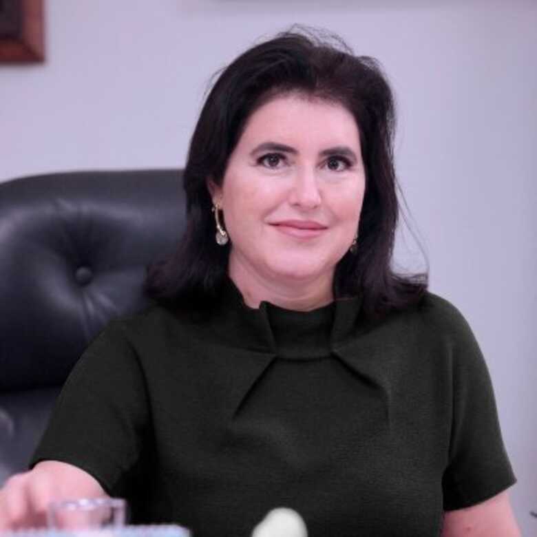 Simone Tebet &eacute; l&iacute;der da bancada feminina no Senado