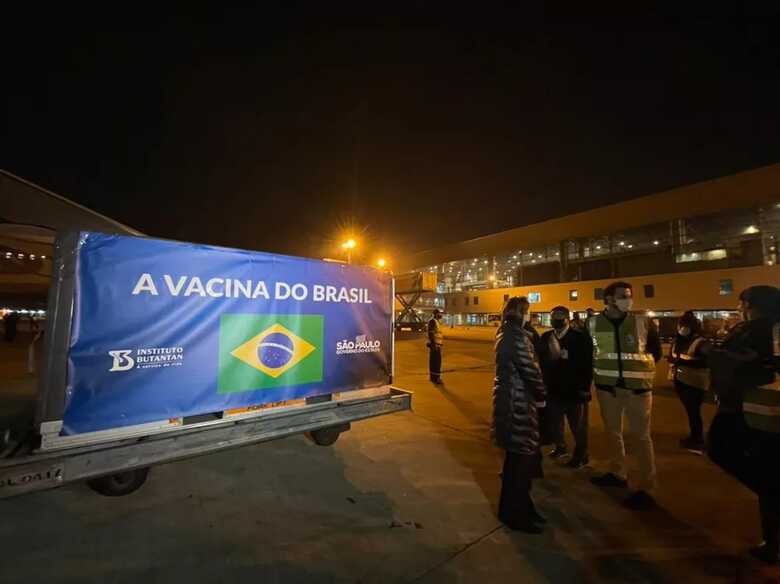 Vacinas produzidas ser&atilde;o entregues ao PNI