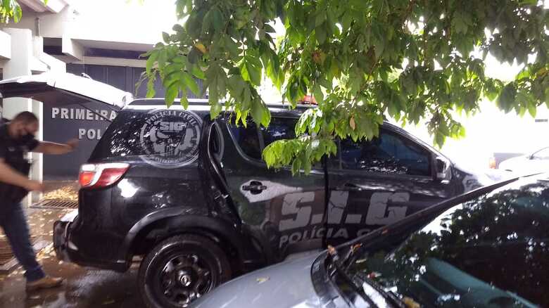 Homem &eacute; preso por agress&atilde;o a ex-companheira e a filha de 7 meses