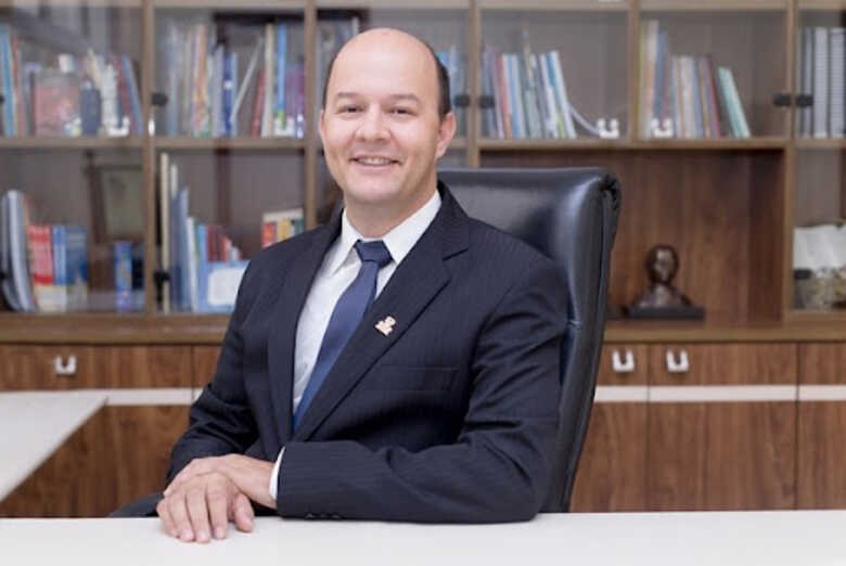 Jos&eacute; Carlos Pereira, diretor do Col&eacute;gio Marista Alexander Fleming