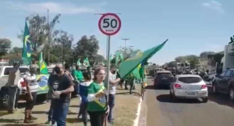 Bolsonaristas foram às ruas defender o voto impresso