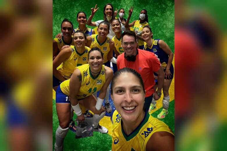 DJ Stari com a seleção brasileira feminina de vôlei