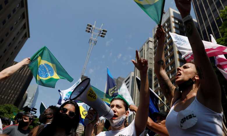 Grupos majoritariamente de direita se manifestaram contra o governo de Jair Bolsonaro