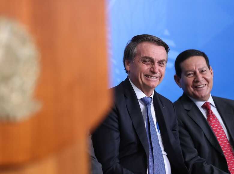Presidente Jair Bolsonaro e seu atual vice-presidente, Hamilton Mourão