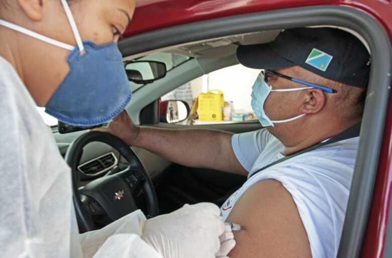 Vacinação itinerante acontece hoje no CRAS da Vila Popular