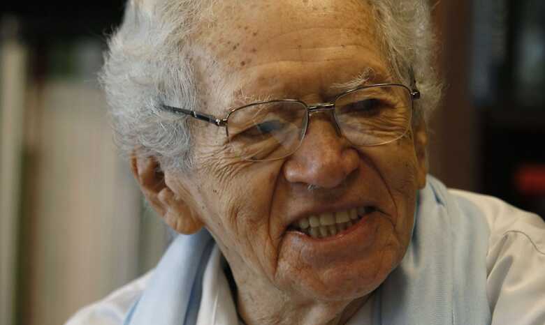 Poeta Thiago de Mello estava com 95 anos