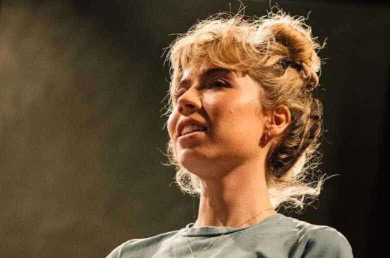 Jennette McCurdy, que interpretou o papel de Sam na série iCarly, atualmente trabalha por trás das câmeras