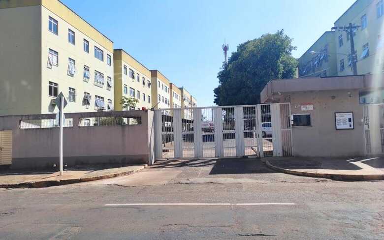 Uma das torres do Condomínio Eudes Costa 