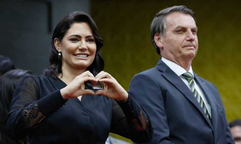 Primeira-dama Michelle e seu marido, presidente Jair Bolsonaro