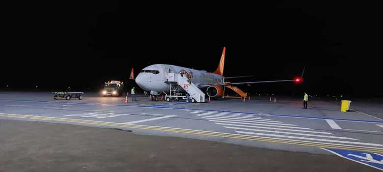Primeiro pouso noturno no aeroporto de Bonito 
