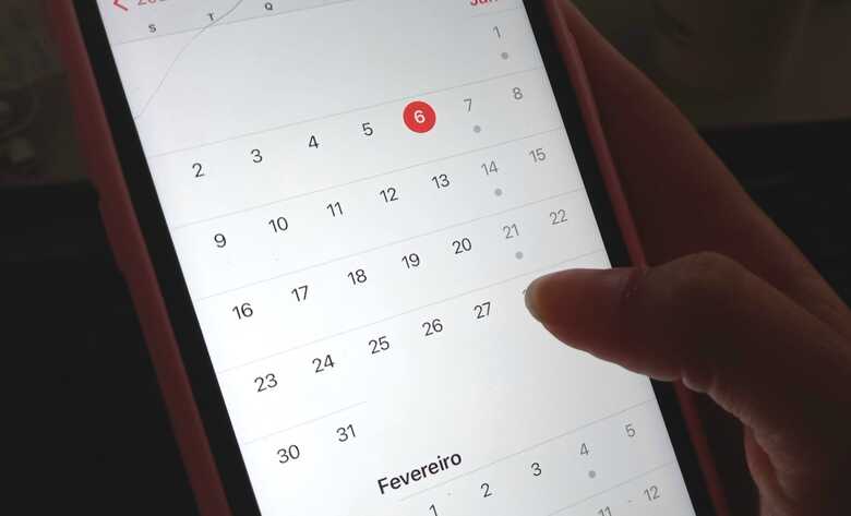 Apenas 1 dia &eacute; de feriado estadual