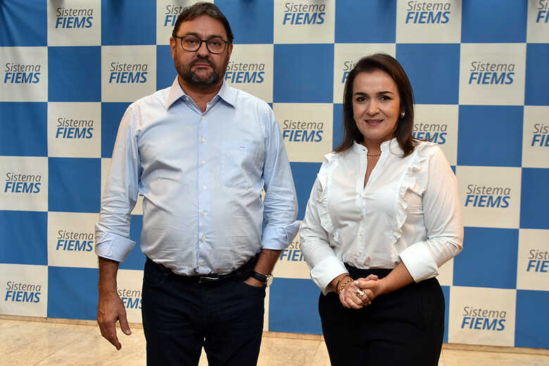 Presidente da Fiems, S&eacute;rgio Longen, e prefeita da Capital, Adriane Lopes