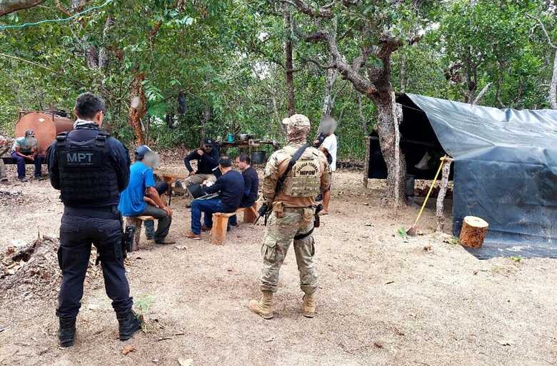 A operação "Pantanal Paiaguás", resgatou 22 trabalhadores em condições análogas à escravidão em propriedades rurais de MS