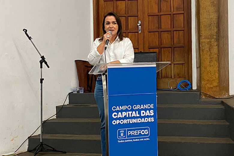 Prefeita da Capital, Adriane Lopes