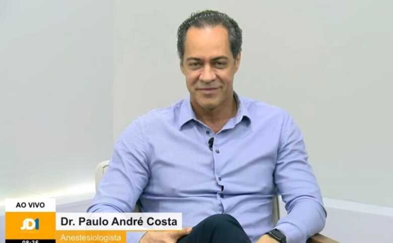 Dr. Paulo André Costa Novaes