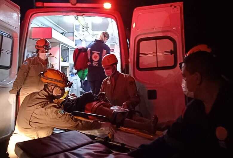 Um homem foi levado em estado grave para o Hospital da Vida