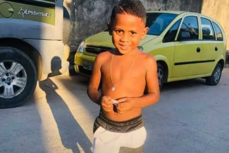 Heitor Gabriel, 4 anos, morreu após cair do quarto andar de um prédio