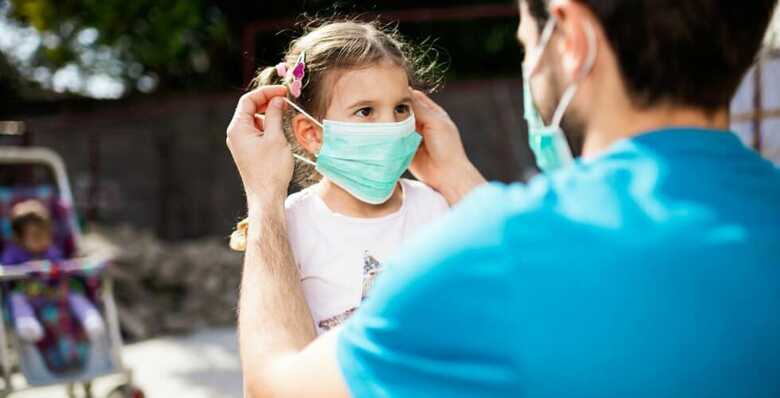 Sesau vai propor uso de máscara para crianças nas escolas