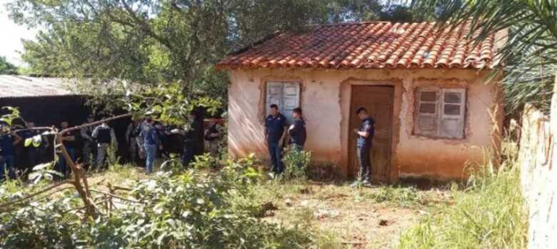 Casa onde crian&ccedil;a foi encontrada estava abandonada